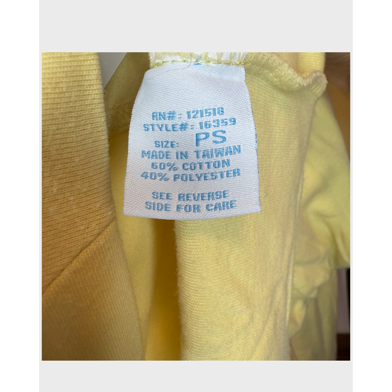 Cárdigan amarillo- Ultra soft