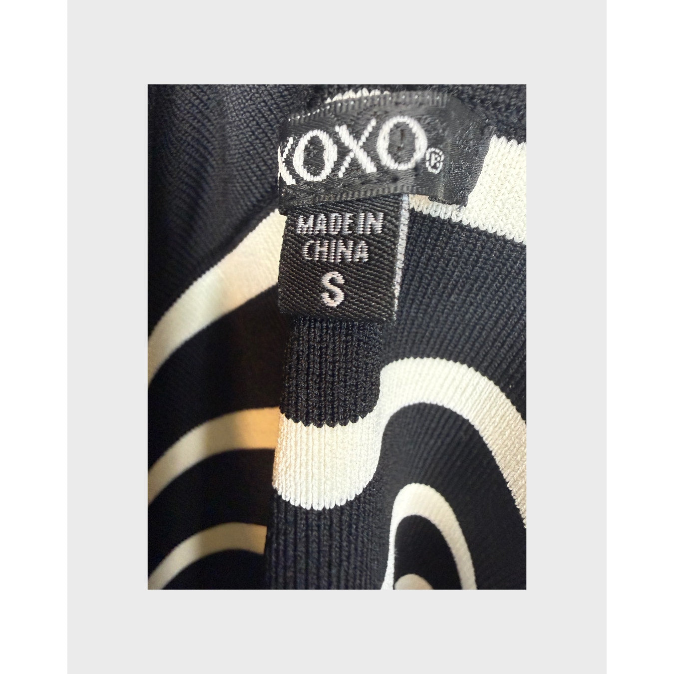 XOXO – Falda midi de punto a rayas, corte lápiz, talla S