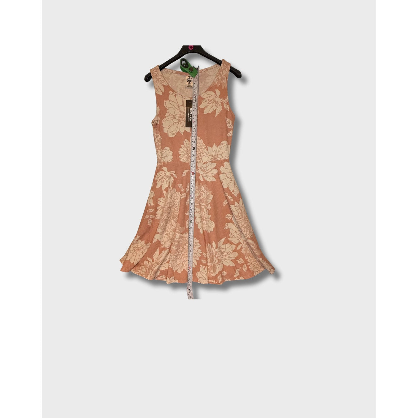 Vestido floral rosa