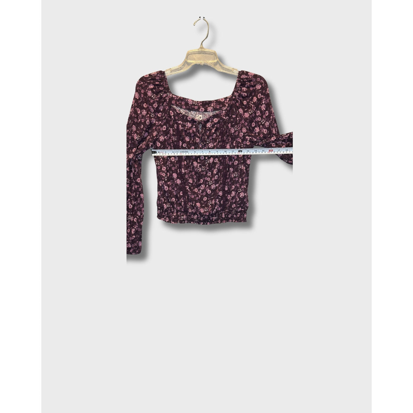 Blusa vinotinto tela fruncida manga larga