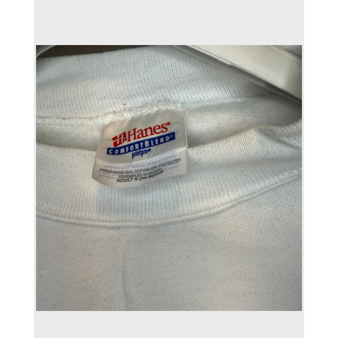 Suéter blanco- Hanes ComfortBlend