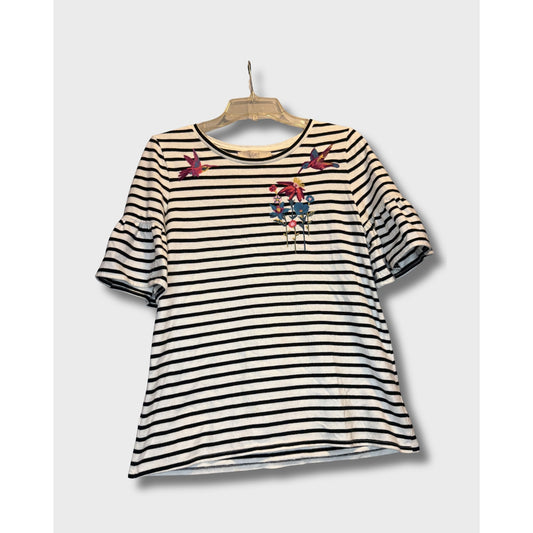 Blusa de loft a rayas blancas y negras con mangas acampanadas. Talla S.