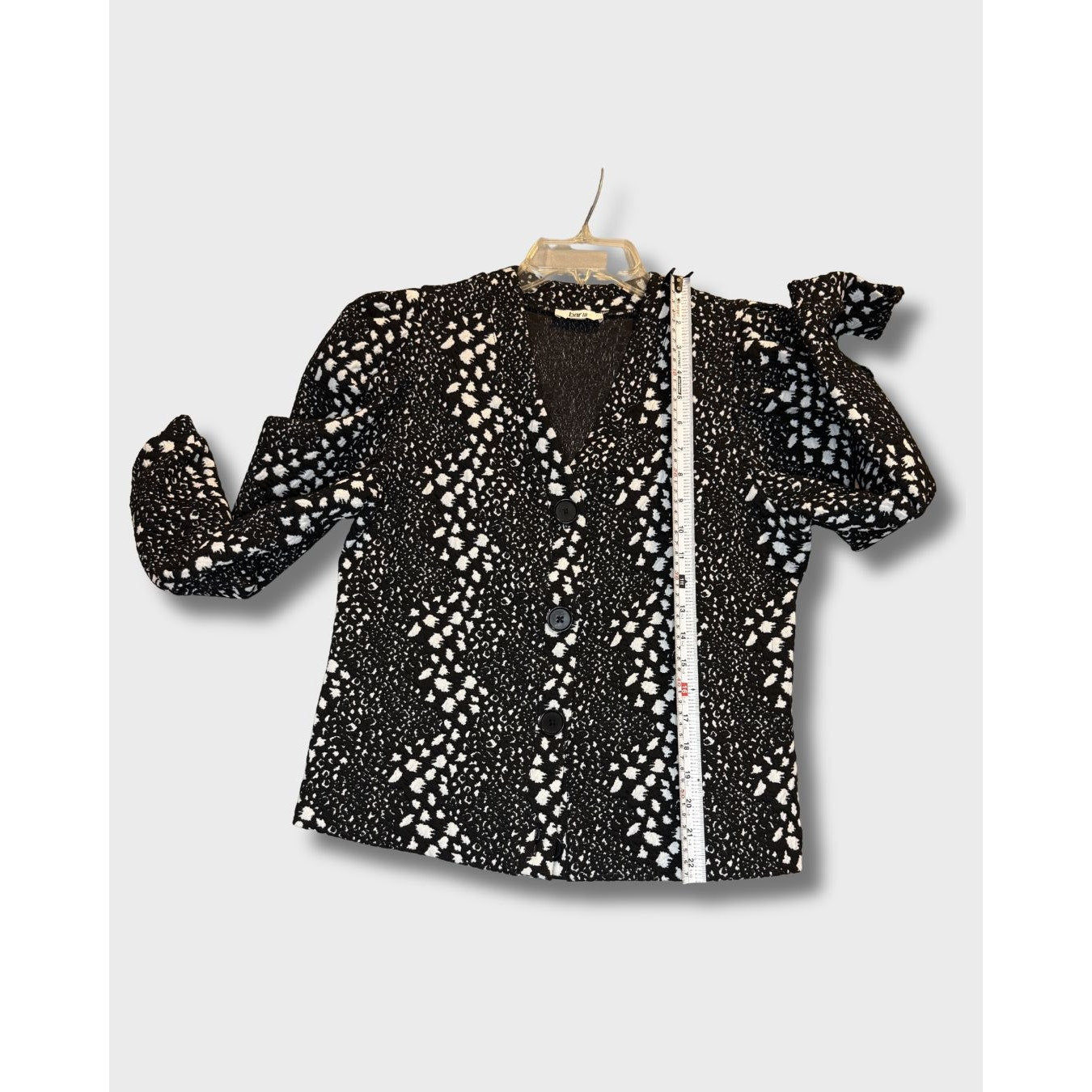 Chaqueta estilo blazer Bar III con estampado abstracto en blanco y negro. Talla S