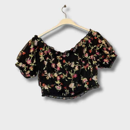 Crop Top Forever 21 negro estampado floral Talla S