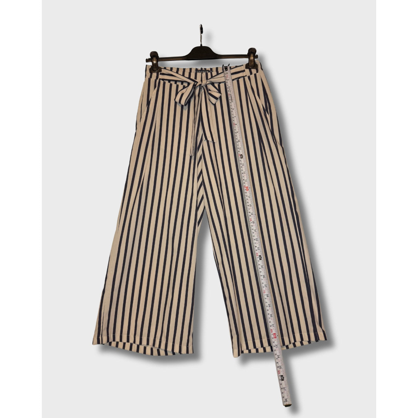 LOGUIN - Pantalón ancho de mujer a rayas blanco y negro Talla 8