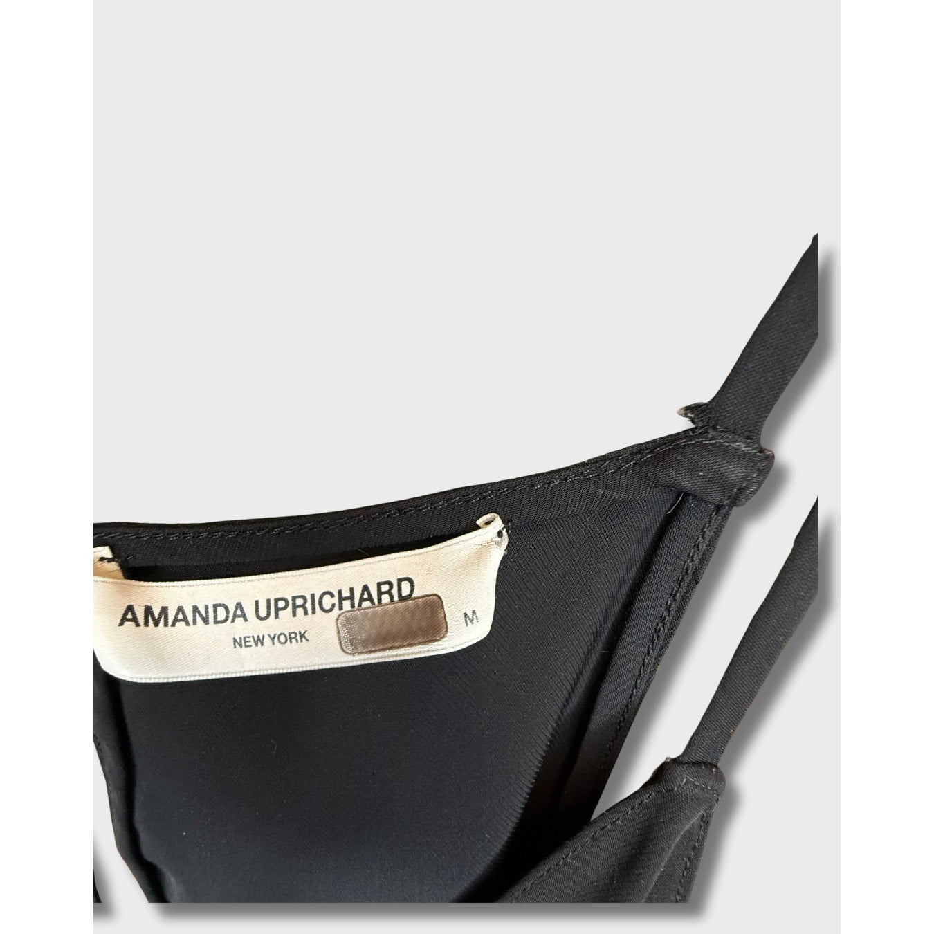 Enterizo negro by Amanda Uprichard