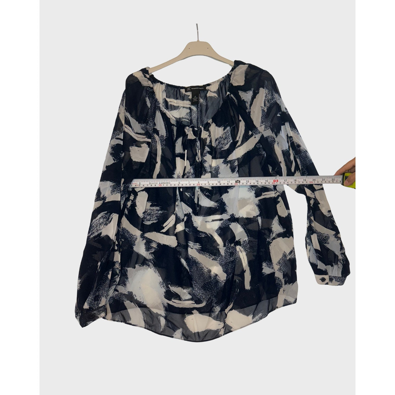 Blusa manga larga estampada- INC International Concepts